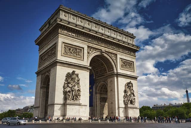 The Arc De Triomphe honors those who fought and died for France during the French Revolution and the Napoleonic Wars. This is one of the best places to visit in Paris. 