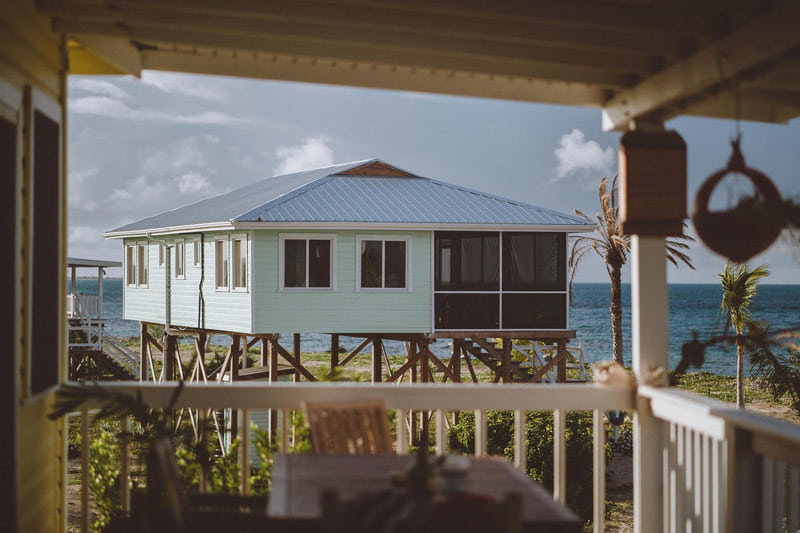 Nina's Beach Cottages 