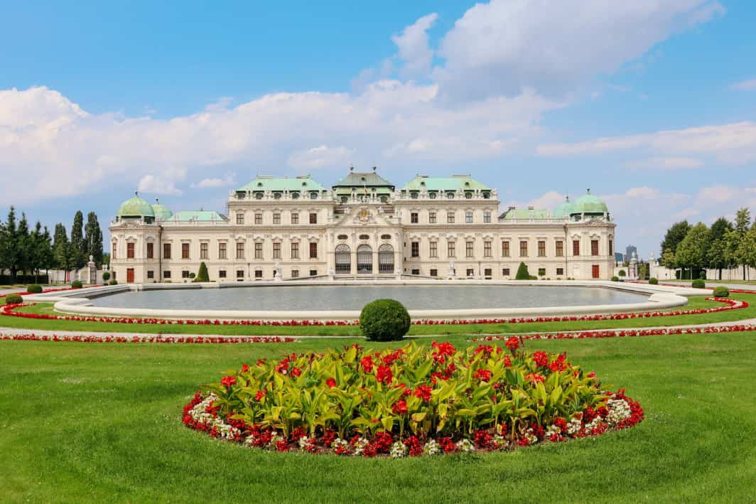 Buckingham Palace 